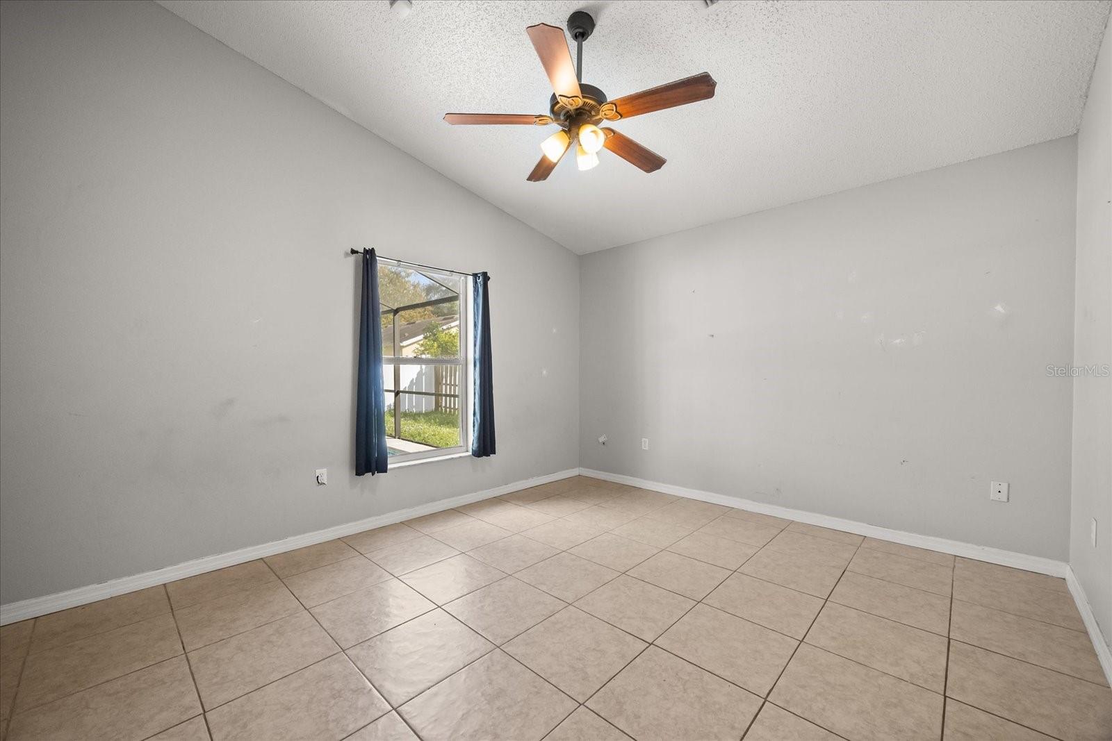 CANOE CREEK ESTATES - Residential