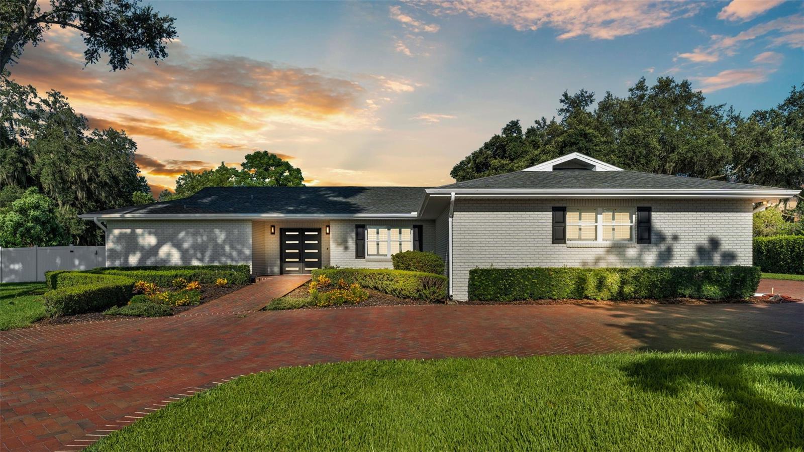 View LAKELAND, FL 33815 house