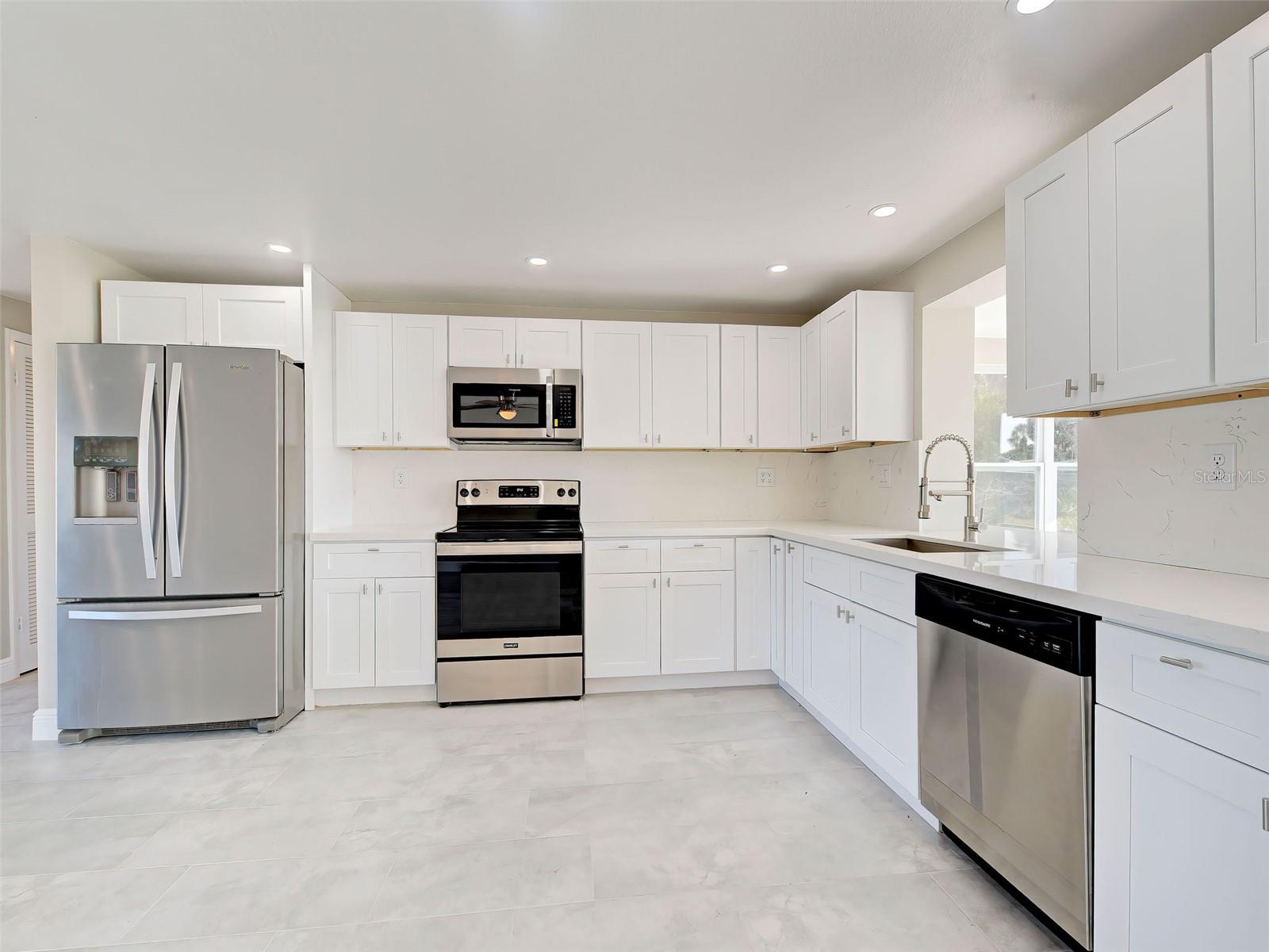 PORT CHARLOTTE SEC 037 - Residential Lease