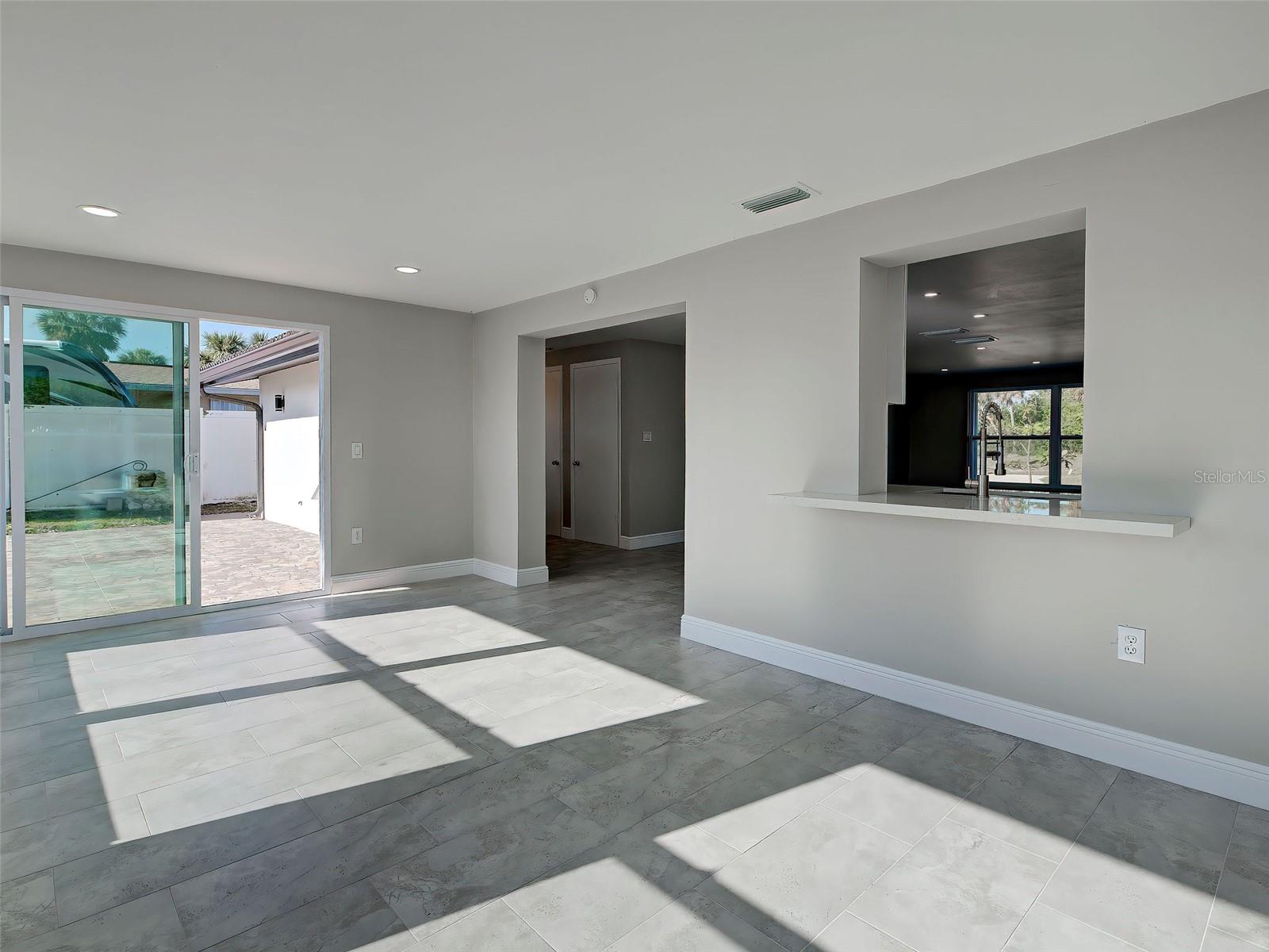 PORT CHARLOTTE SEC 037 - Residential Lease