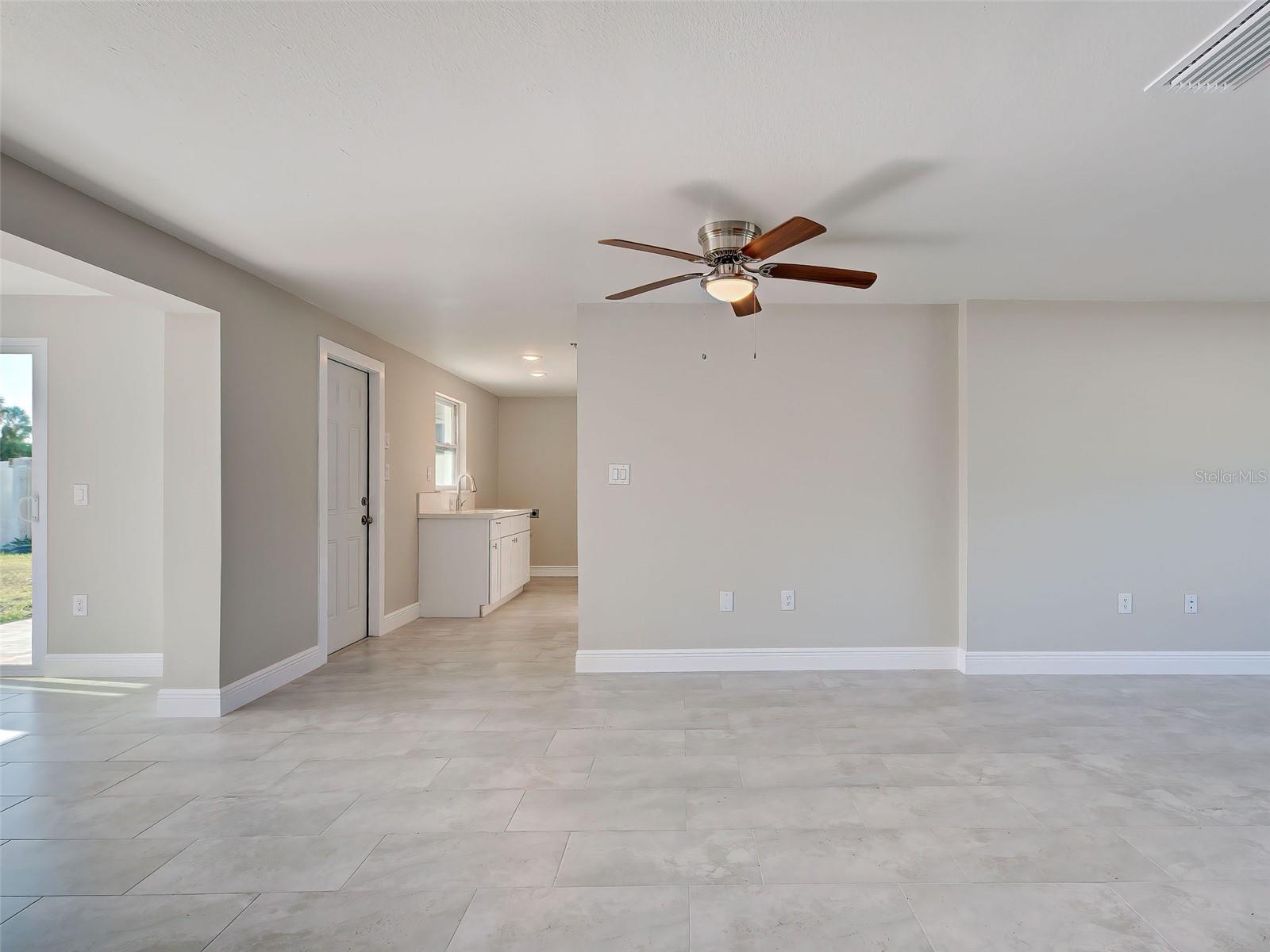 PORT CHARLOTTE SEC 037 - Residential Lease