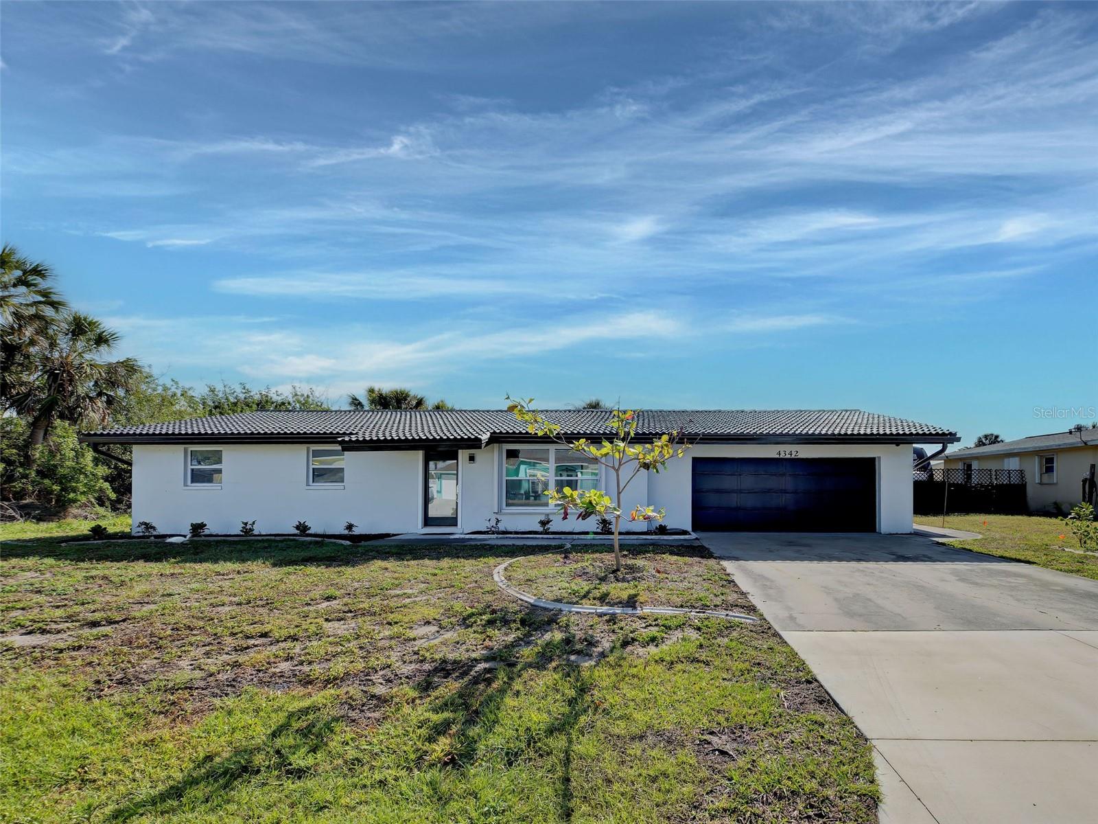 PORT CHARLOTTE SEC 037 - Residential Lease