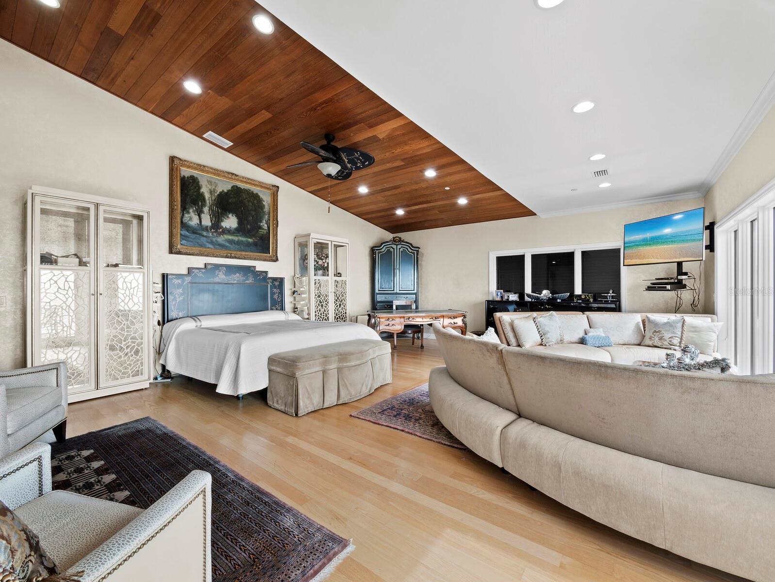 T J OXFORD - Residential