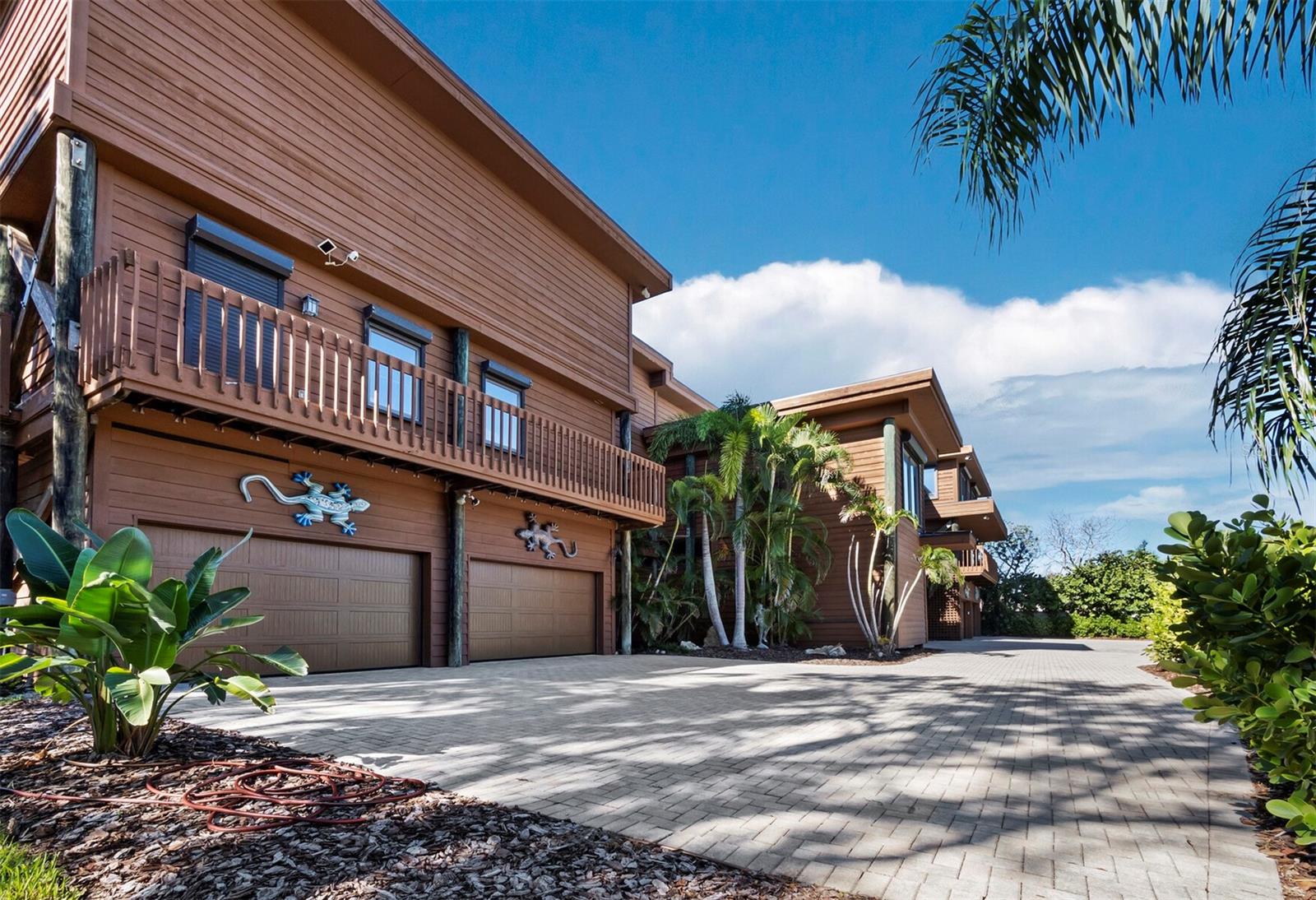 6685 GULF OF MEXICO DRIVE