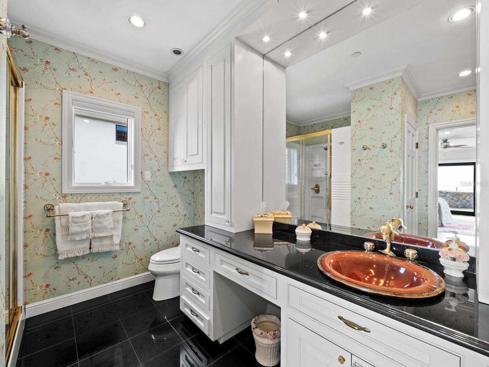 T J OXFORD - Residential