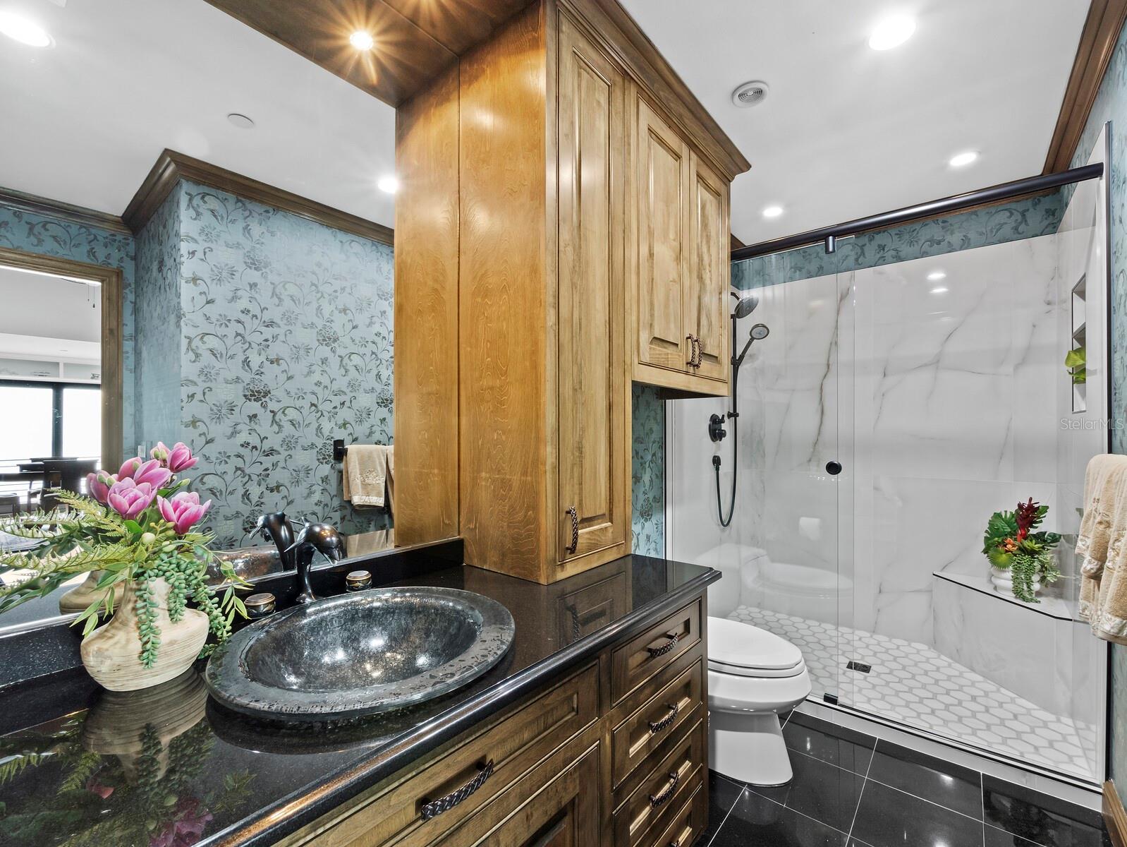 T J OXFORD - Residential