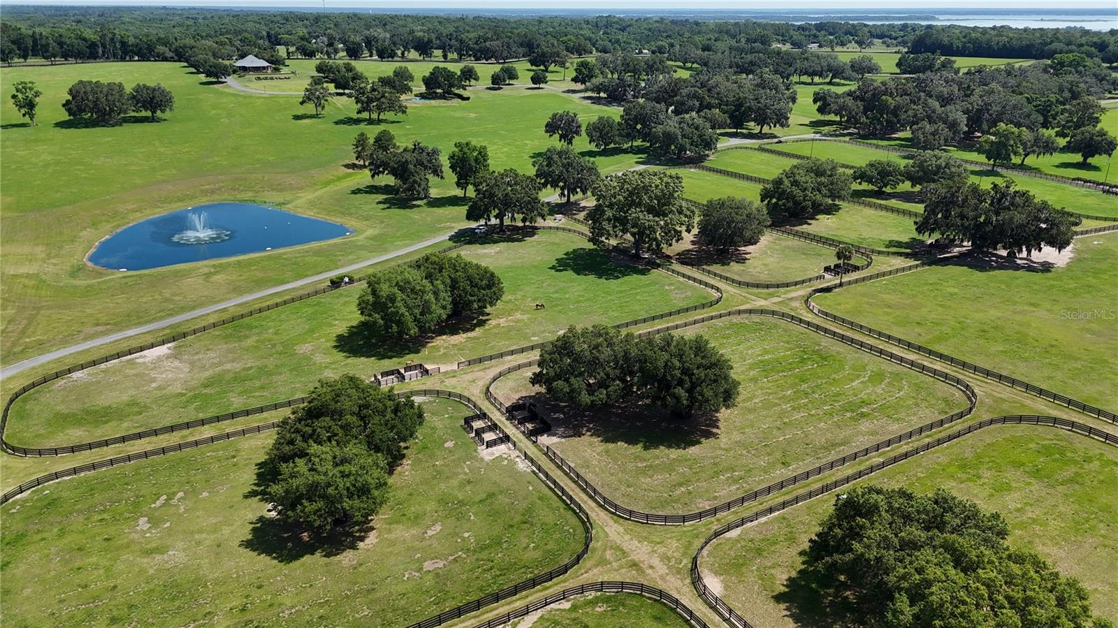 ACREAGE NON SUBDIVISION - Farm