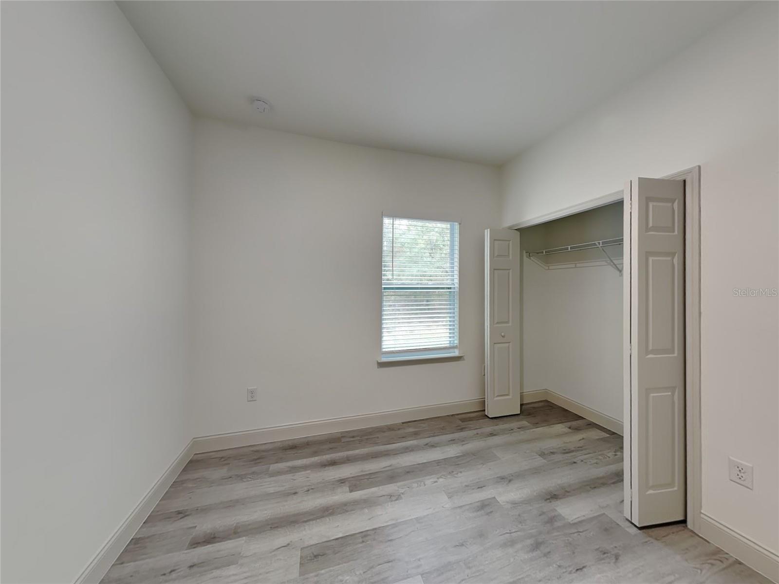 CITRUS SPGS UNIT 09 - Residential Lease