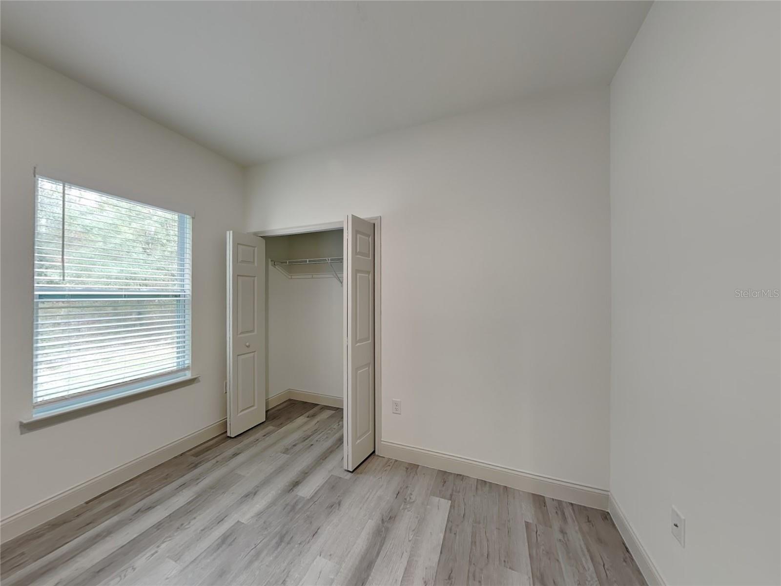 CITRUS SPGS UNIT 09 - Residential Lease