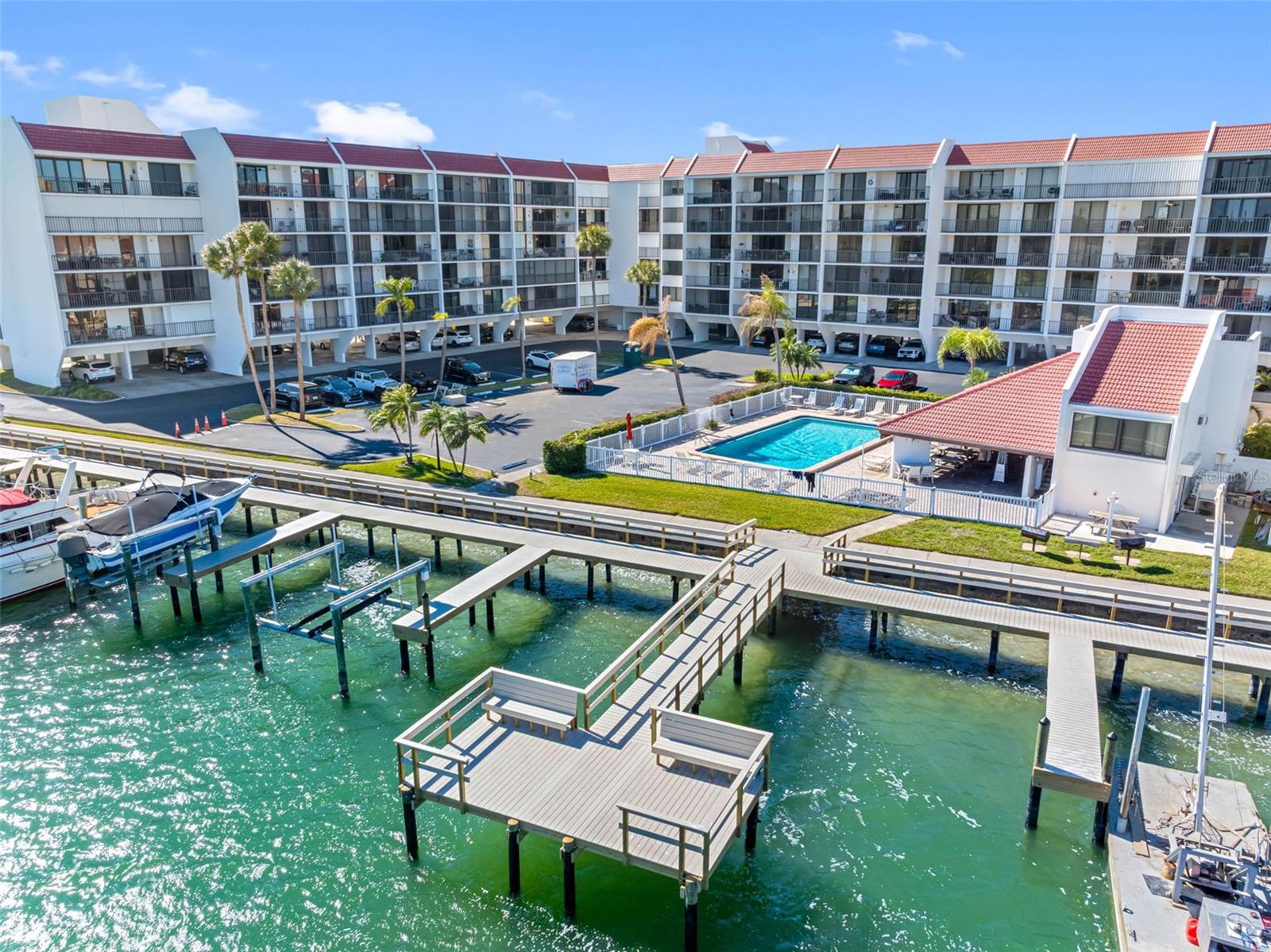 VISTA BAY CONDO I PH I - Residential