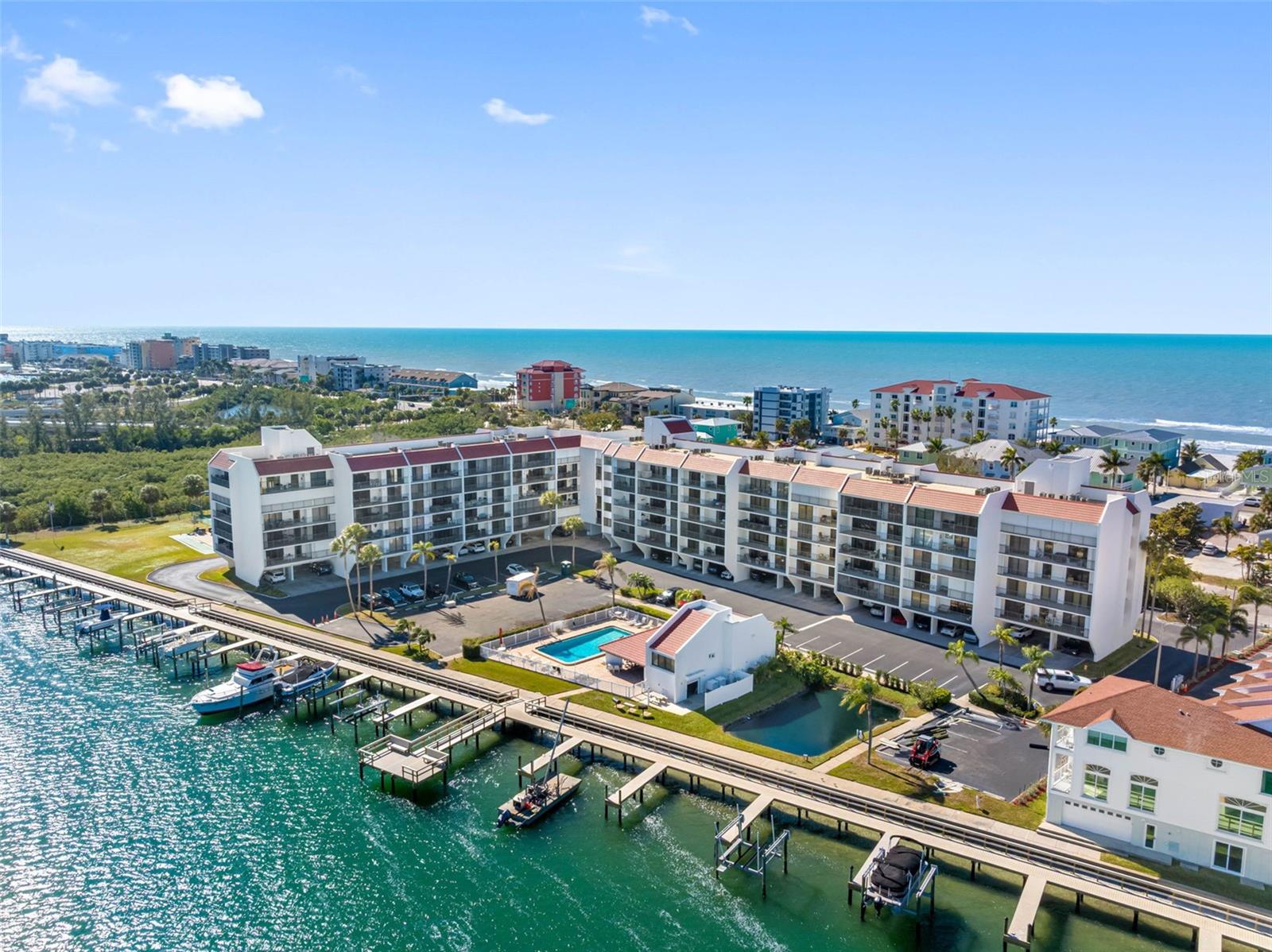 VISTA BAY CONDO I PH I - Residential