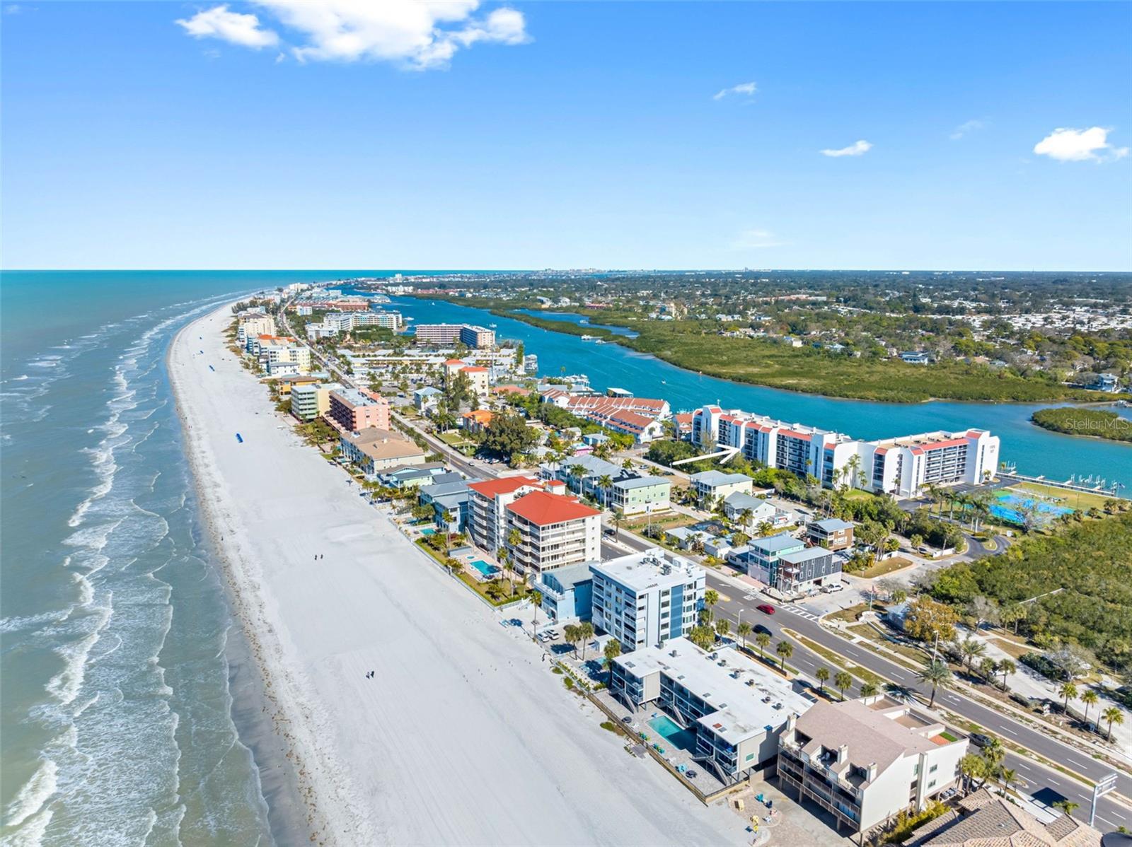 VISTA BAY CONDO I PH I - Residential