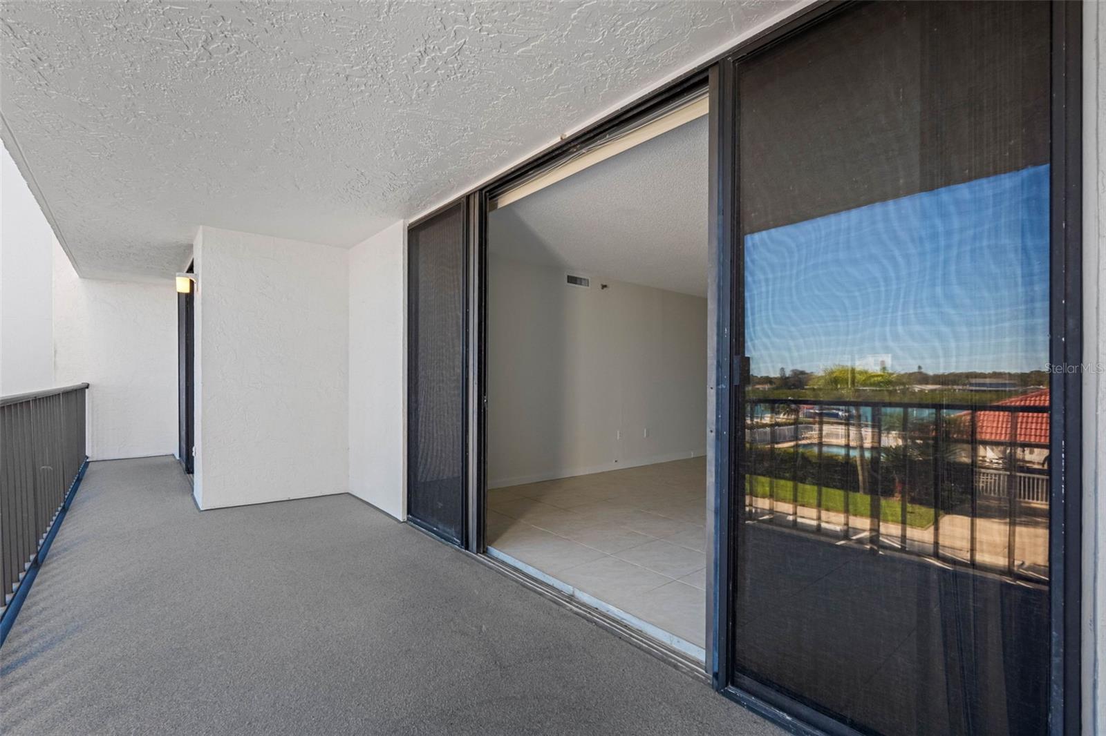 VISTA BAY CONDO I PH I - Residential