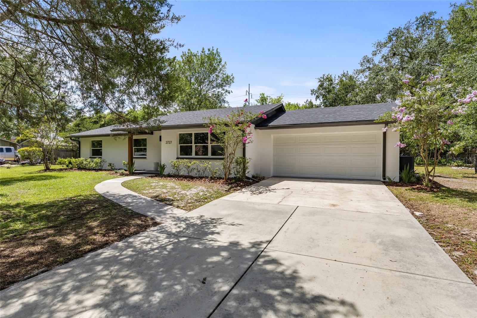 2727 NW 54TH AVENUE