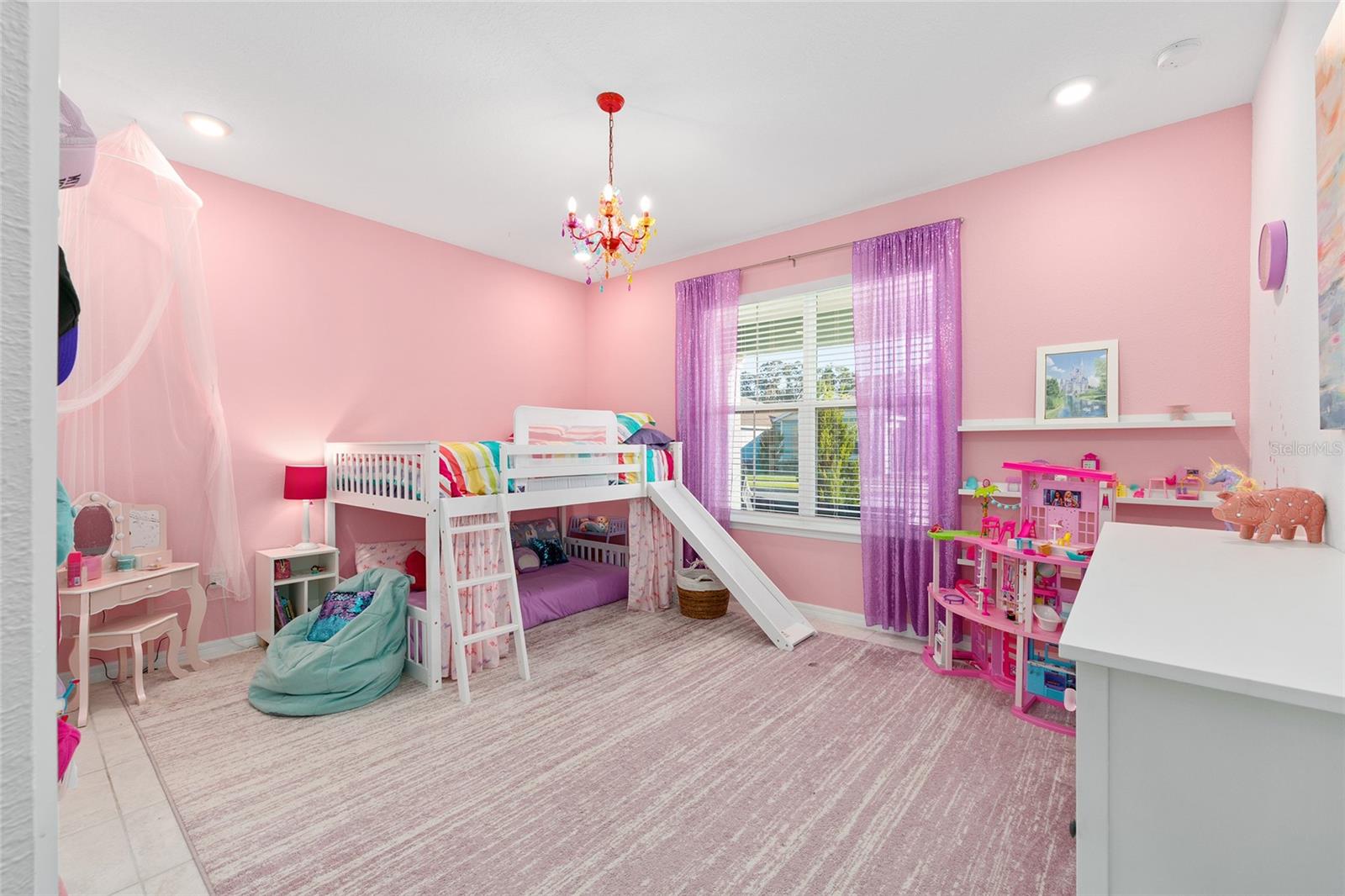 CALESA TOWNSHIP ROAN HILLS - Residential