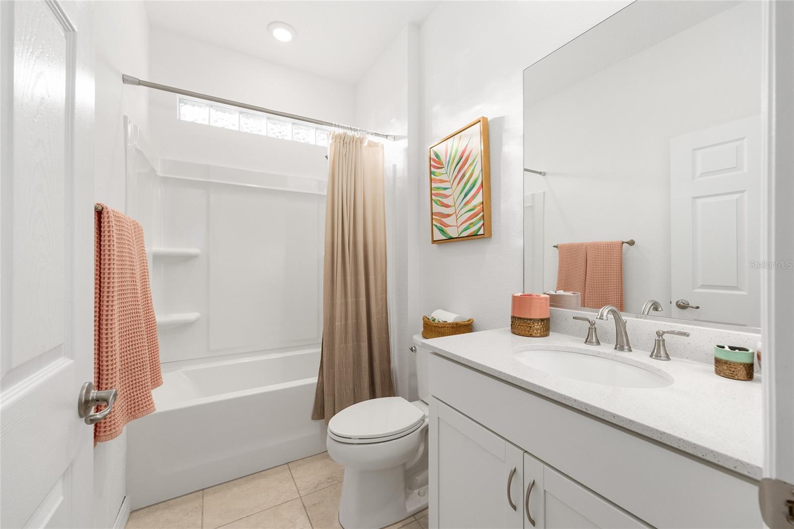 CALESA TOWNSHIP ROAN HILLS - Residential