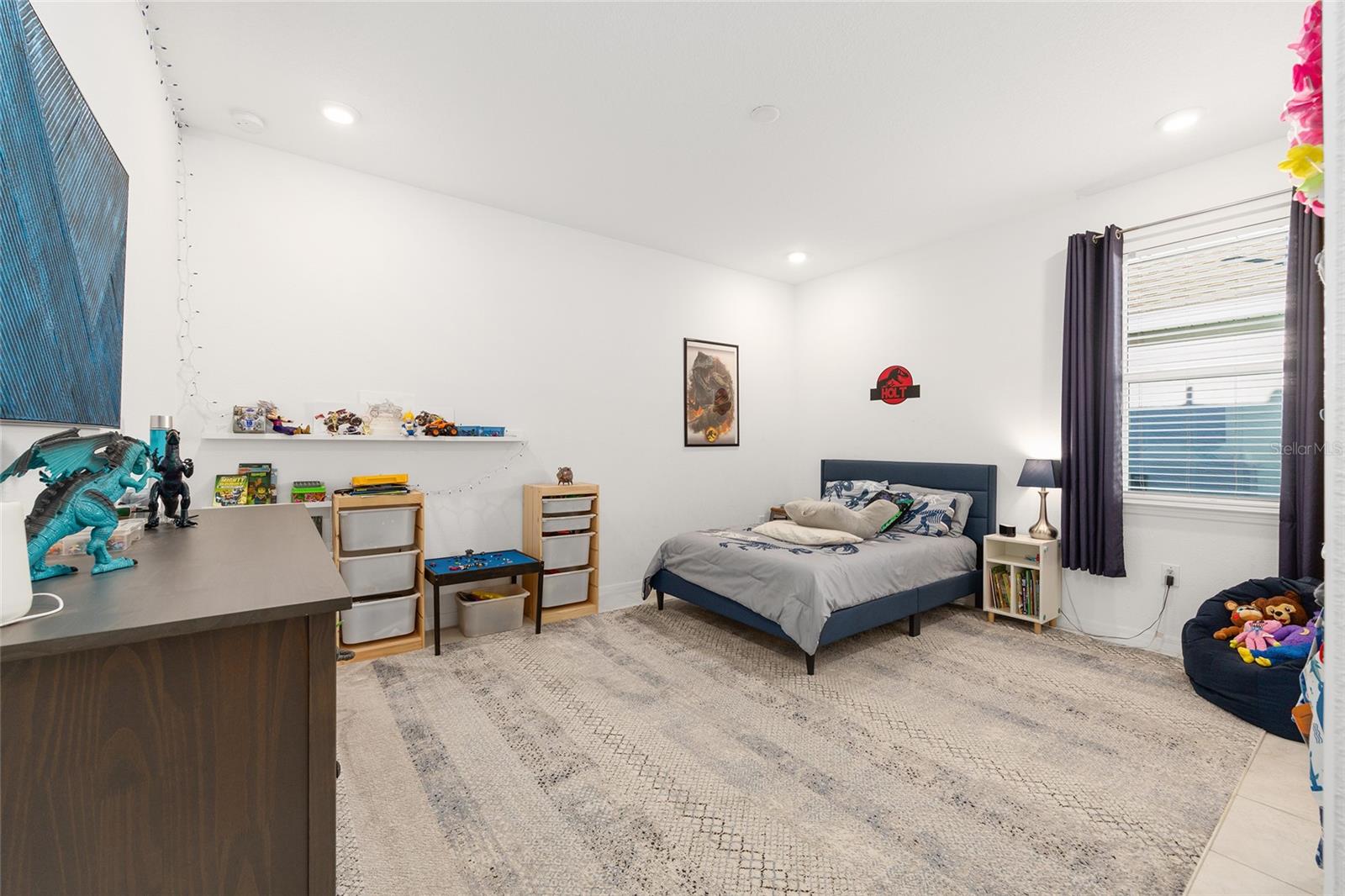 CALESA TOWNSHIP ROAN HILLS - Residential