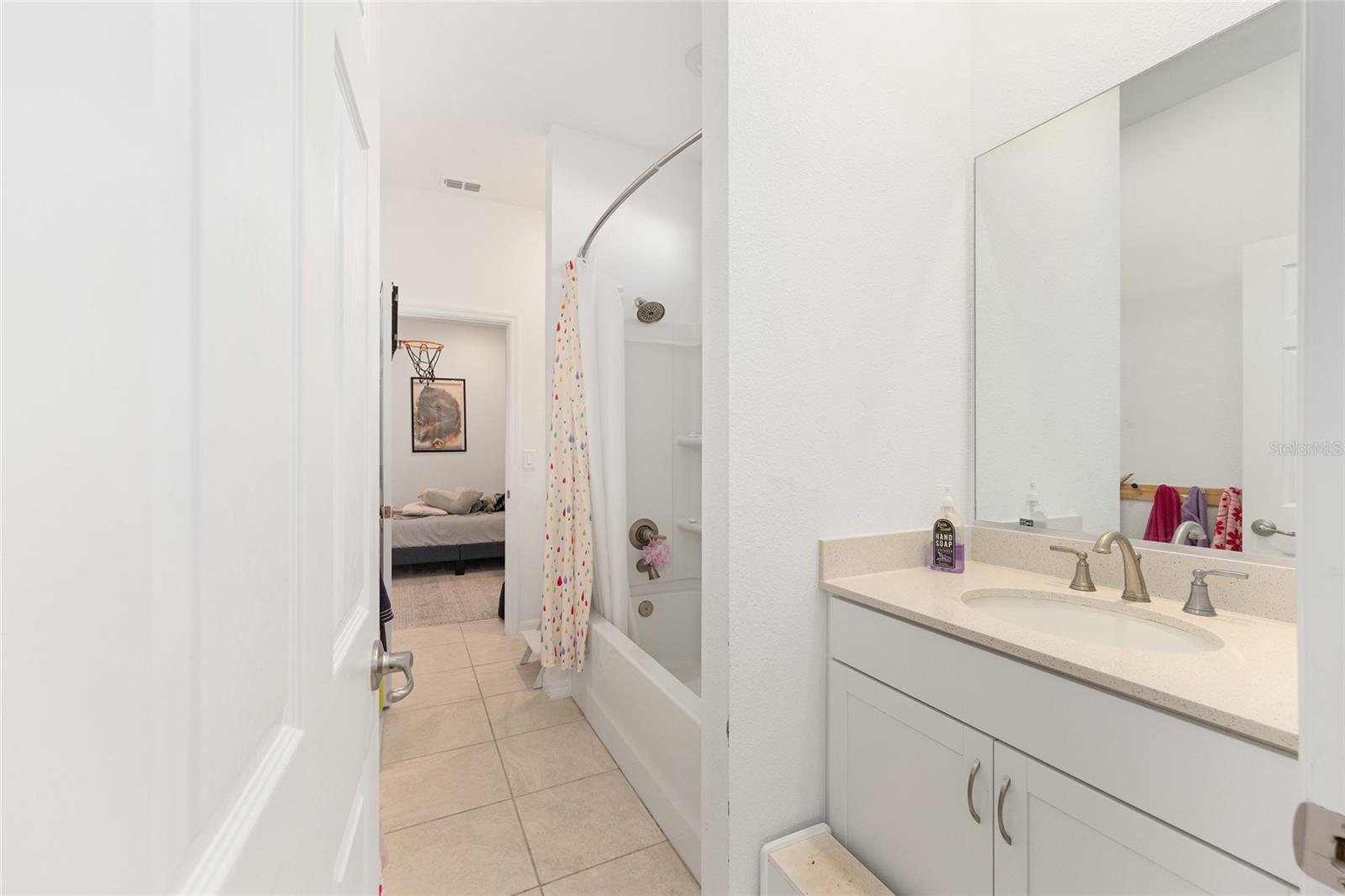 CALESA TOWNSHIP ROAN HILLS - Residential