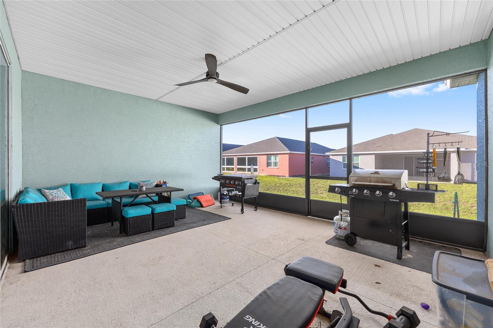 CALESA TOWNSHIP ROAN HILLS - Residential