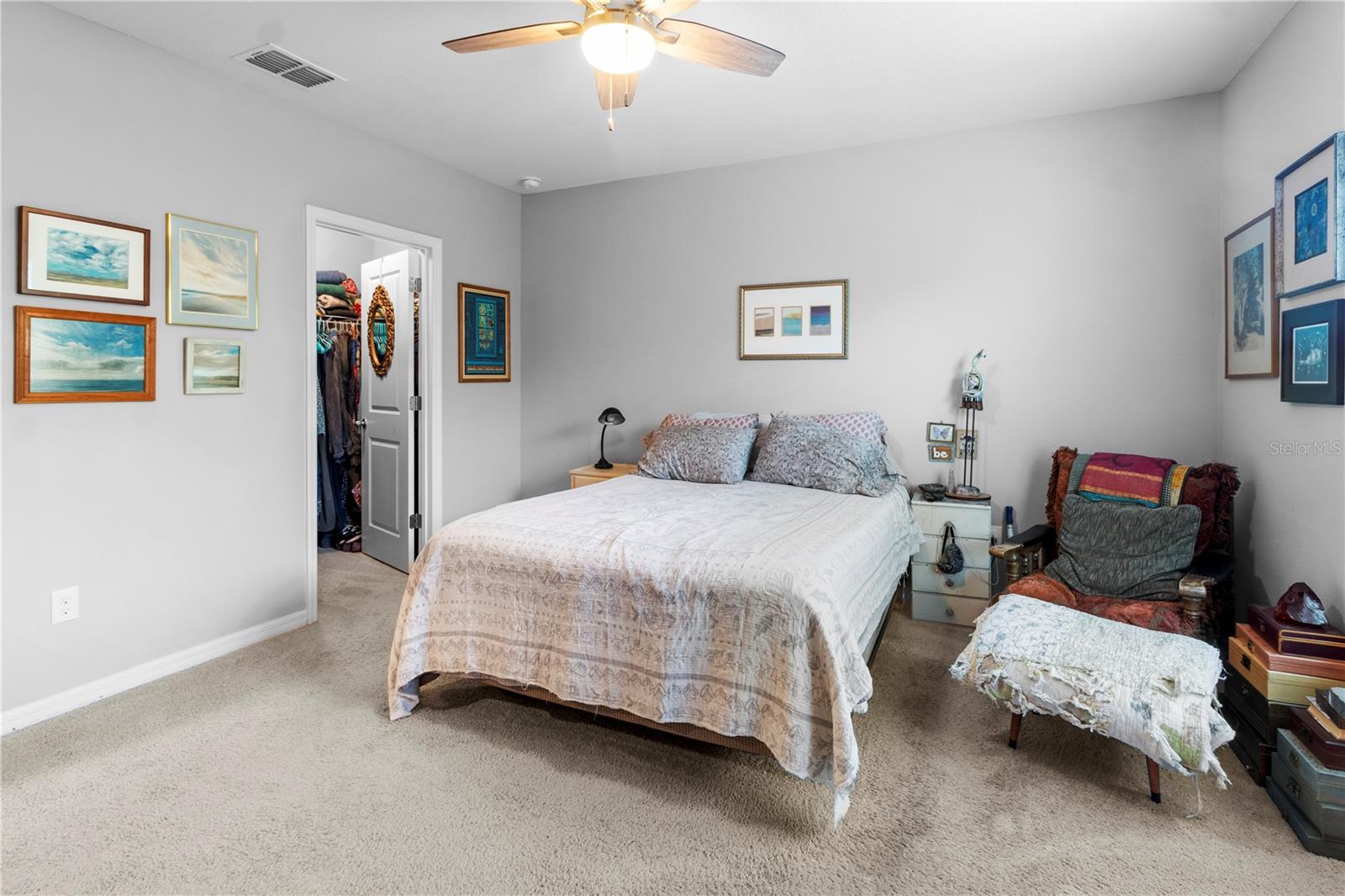 BAYTOWN SQUARE - Residential