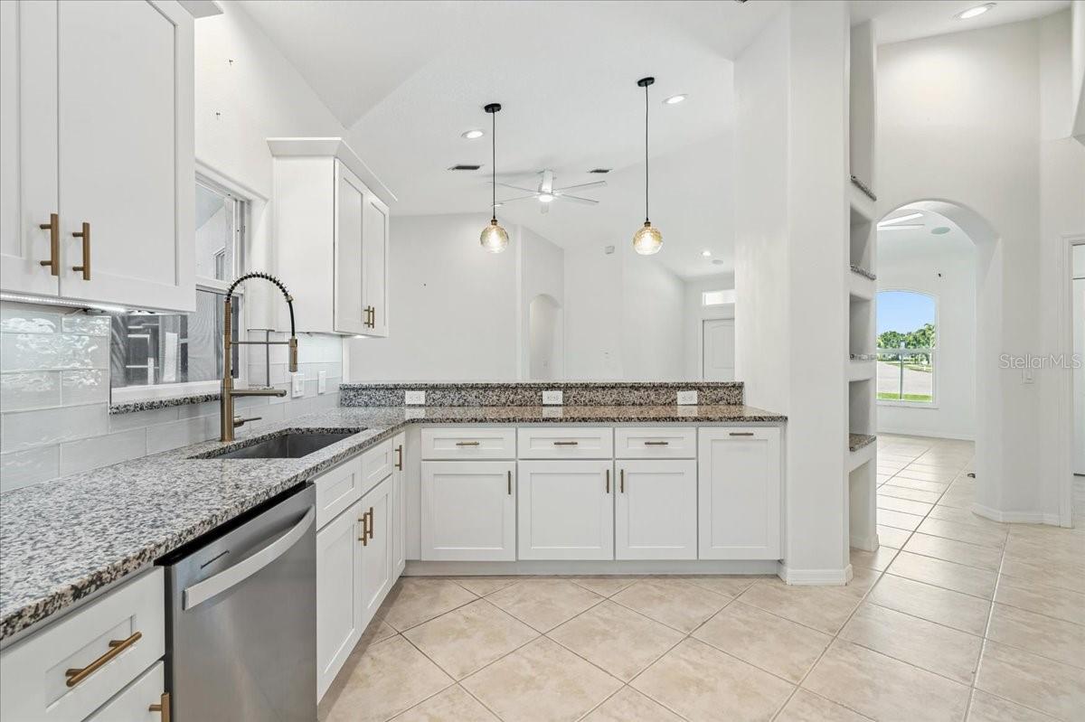 PORT CHARLOTTE - Residential