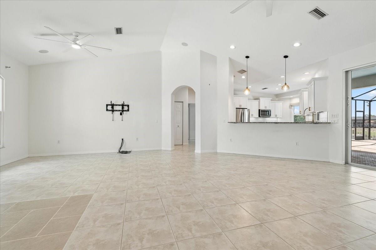 PORT CHARLOTTE - Residential