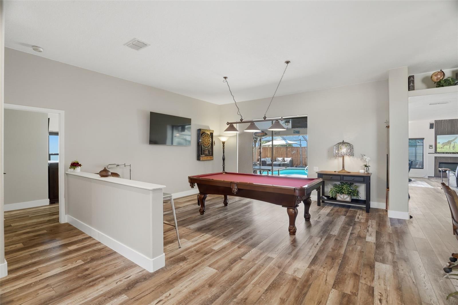 BERKLEY WOODS - Residential