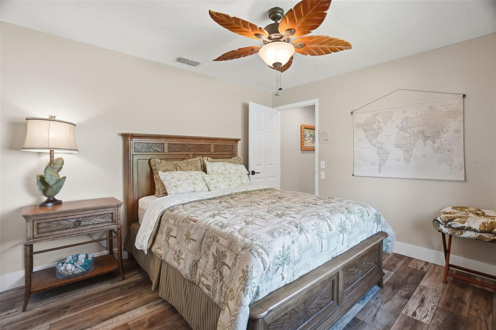 BERKLEY WOODS - Residential