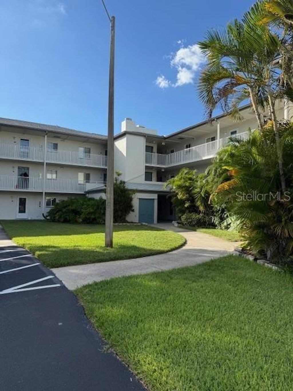Photo of 2737 Enterprise Road E #152, Clearwater, FL 33761 (MLS # TB8438664)