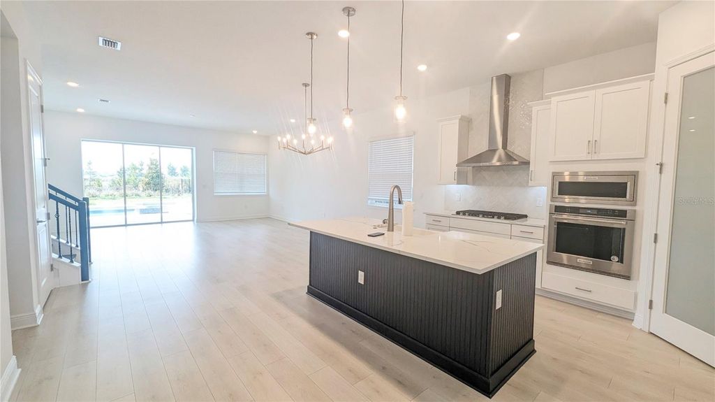 Photo of 15614 Vetta Drive, Montverde, FL 34756 (MLS # O6404010)
