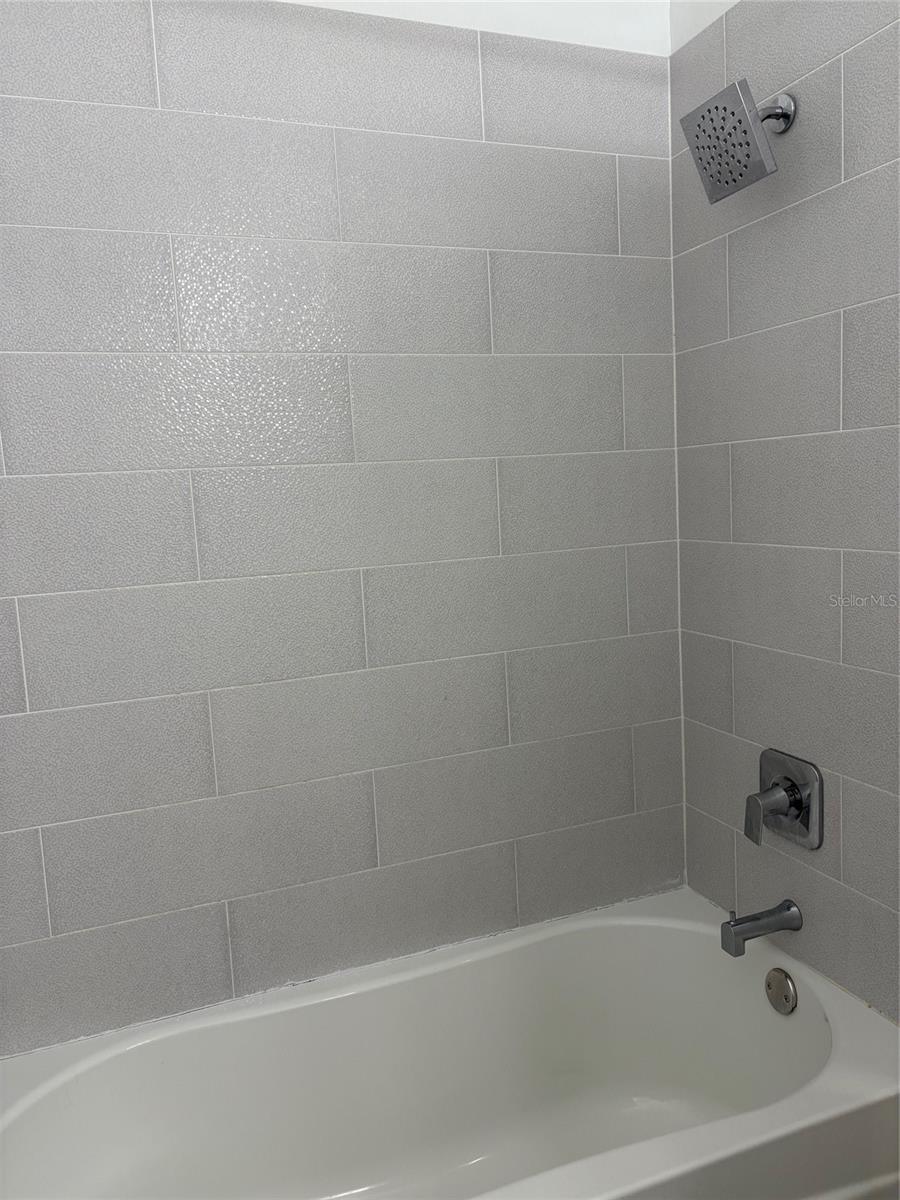 PARKSTONE - Residential Lease