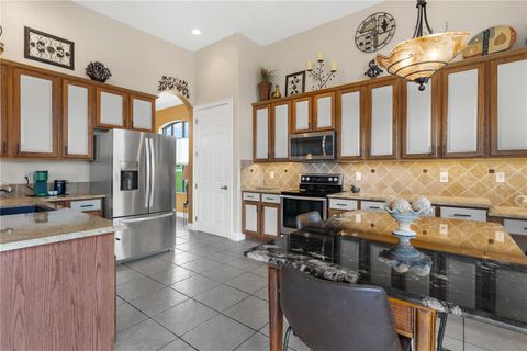 Tiny photo for 38712 Oak Place Court, Lady Lake, FL 32159 (MLS # G5102107)