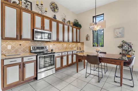 Tiny photo for 38712 Oak Place Court, Lady Lake, FL 32159 (MLS # G5102107)