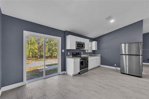 Tiny photo for 29601 County Road 42, Paisley, FL 32767 (MLS # O6452165)