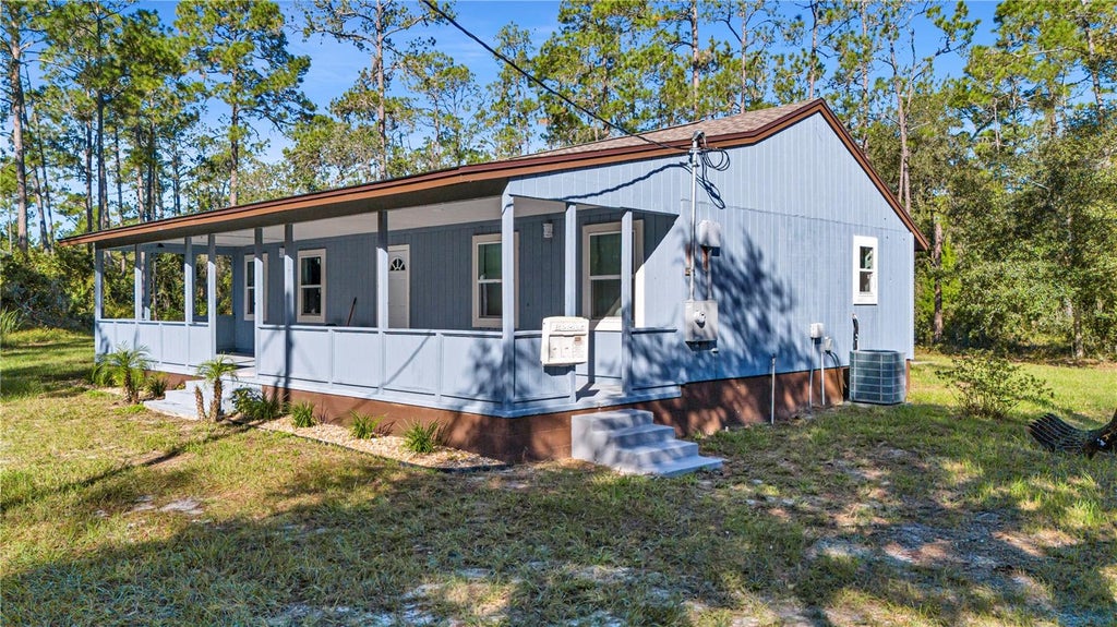 Photo of 29601 County Road 42, Paisley, FL 32767 (MLS # O6452165)