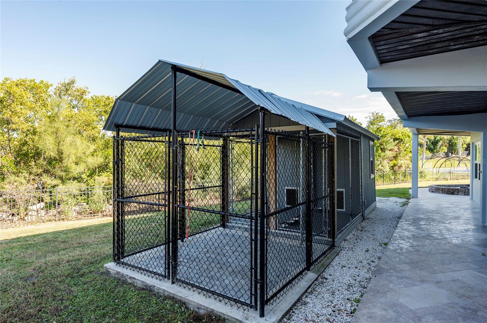 CARLTON ESTATES - Residential