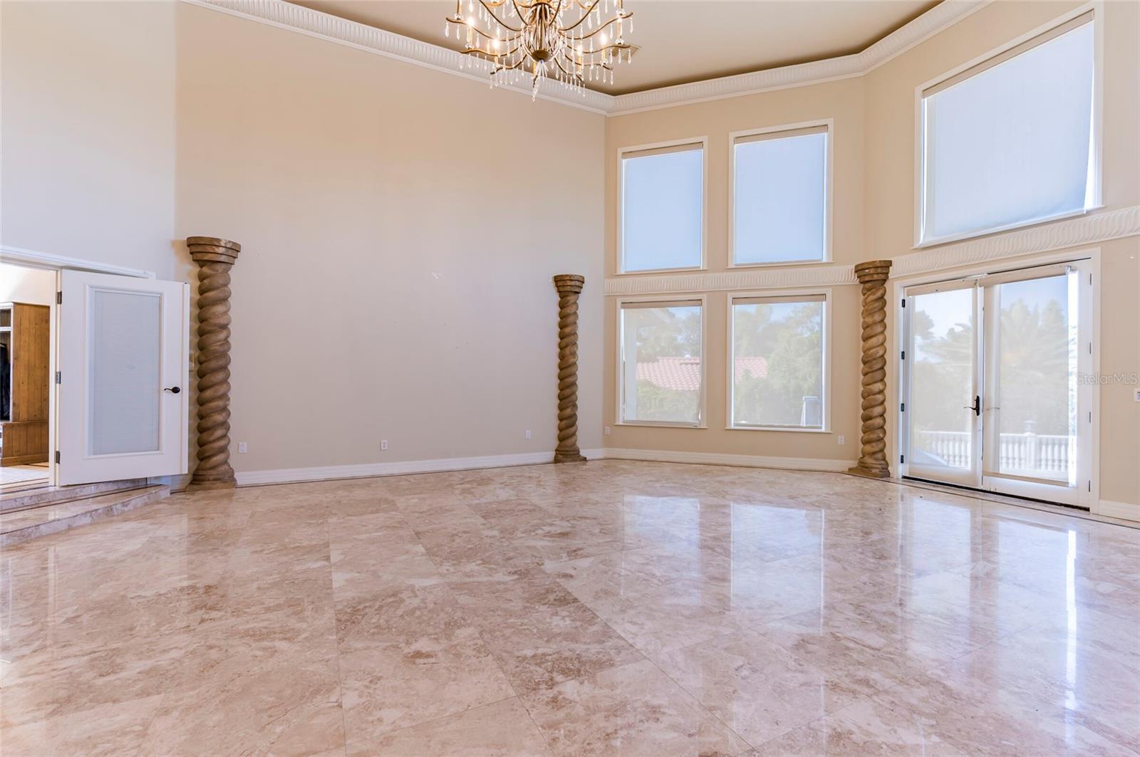 CARLTON ESTATES - Residential