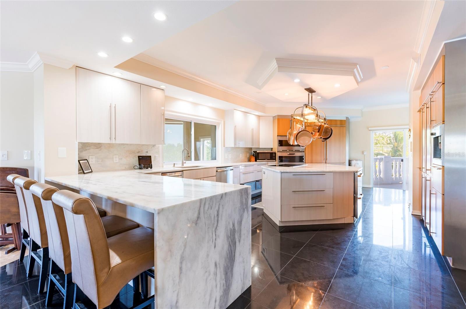 CARLTON ESTATES - Residential