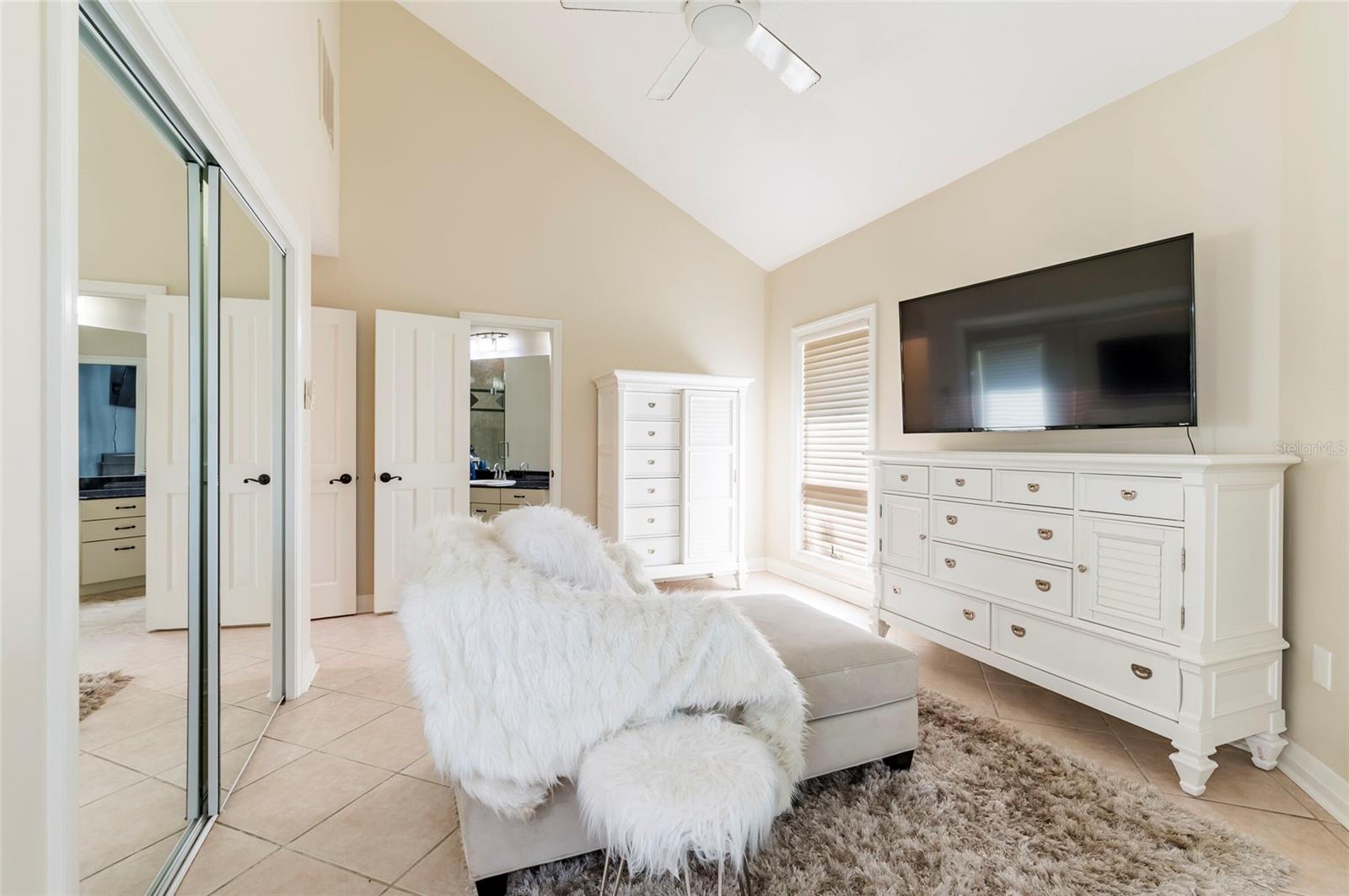 CARLTON ESTATES - Residential