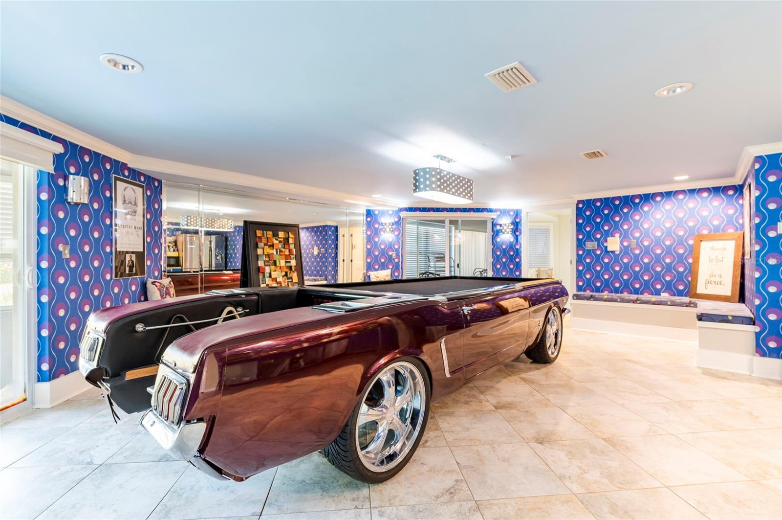 CARLTON ESTATES - Residential