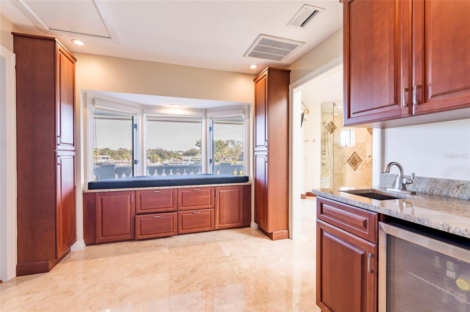 CARLTON ESTATES - Residential