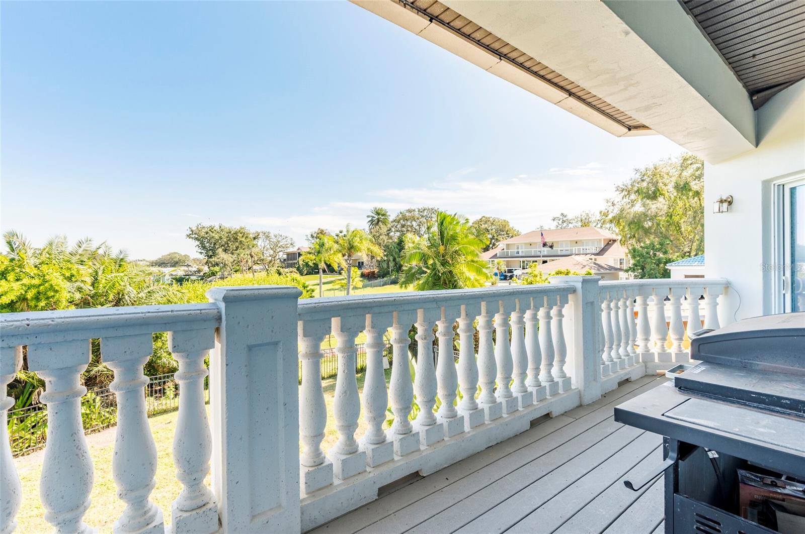 CARLTON ESTATES - Residential