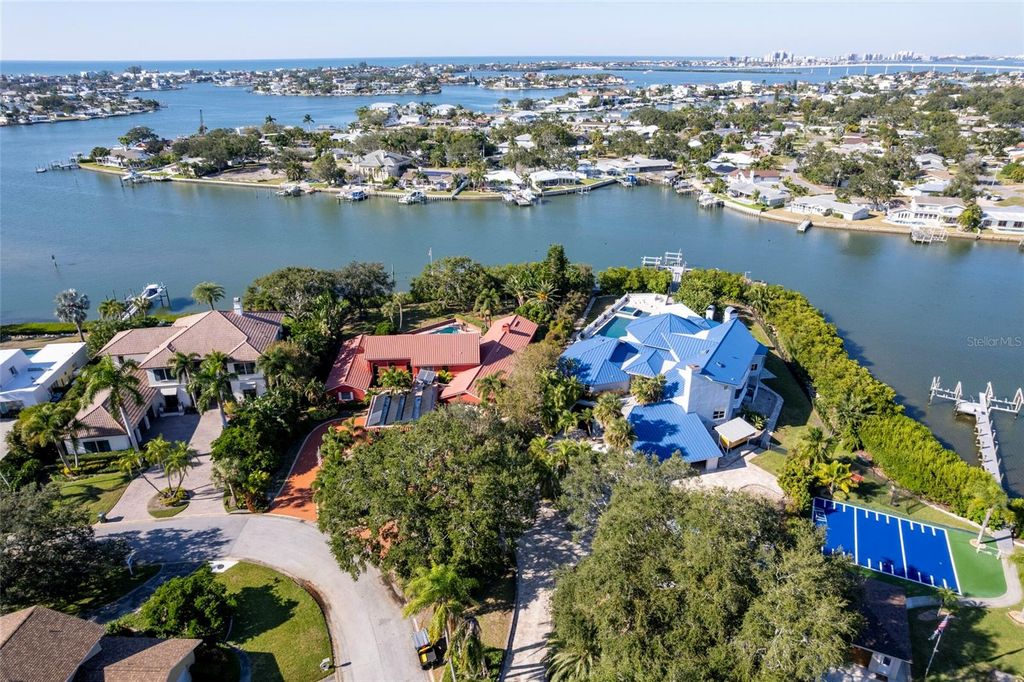 Photo of 2268 Kings Point Drive, Largo, FL 33774 (MLS # TB8436315)