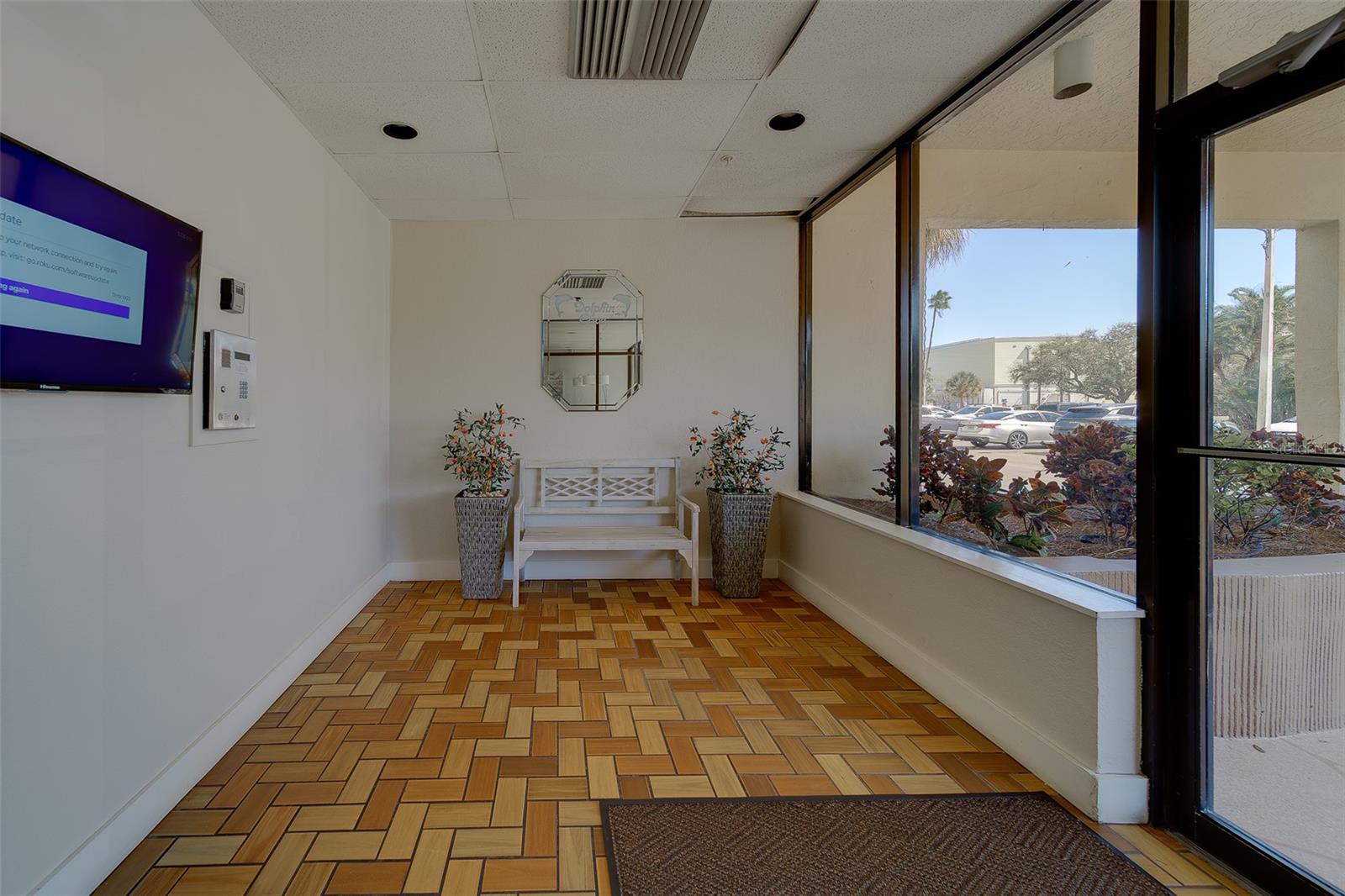 DOLPHIN COVE CLEARWATER - Residential