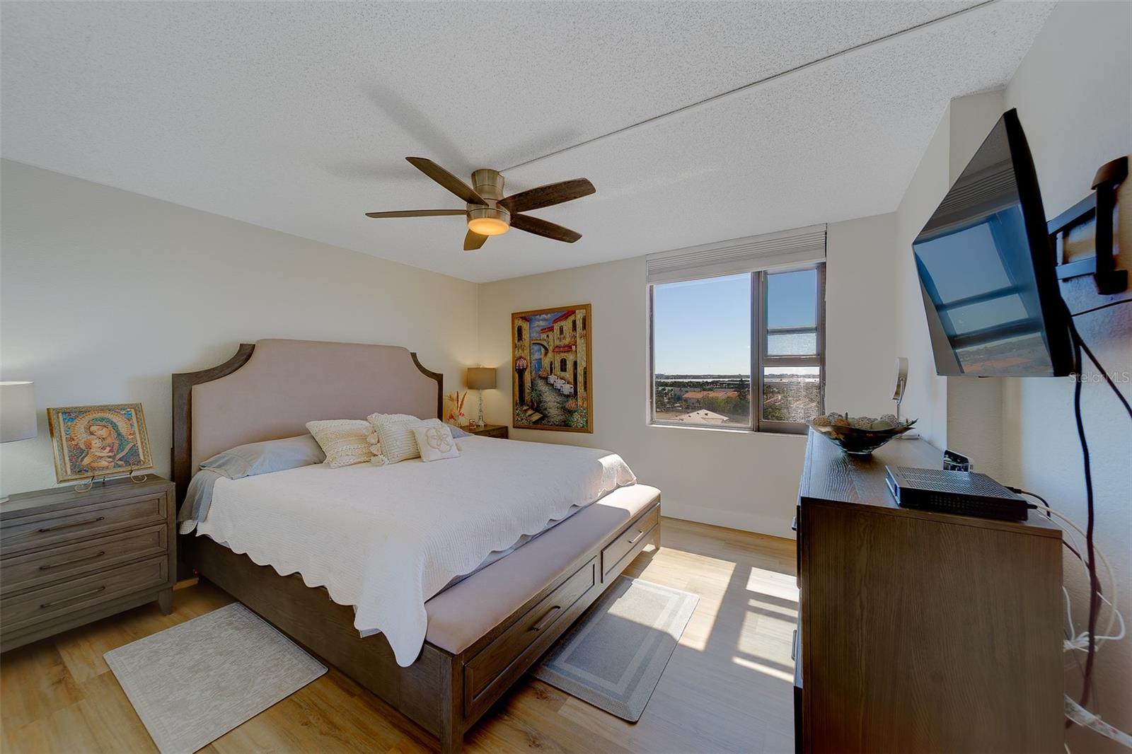 DOLPHIN COVE CLEARWATER - Residential