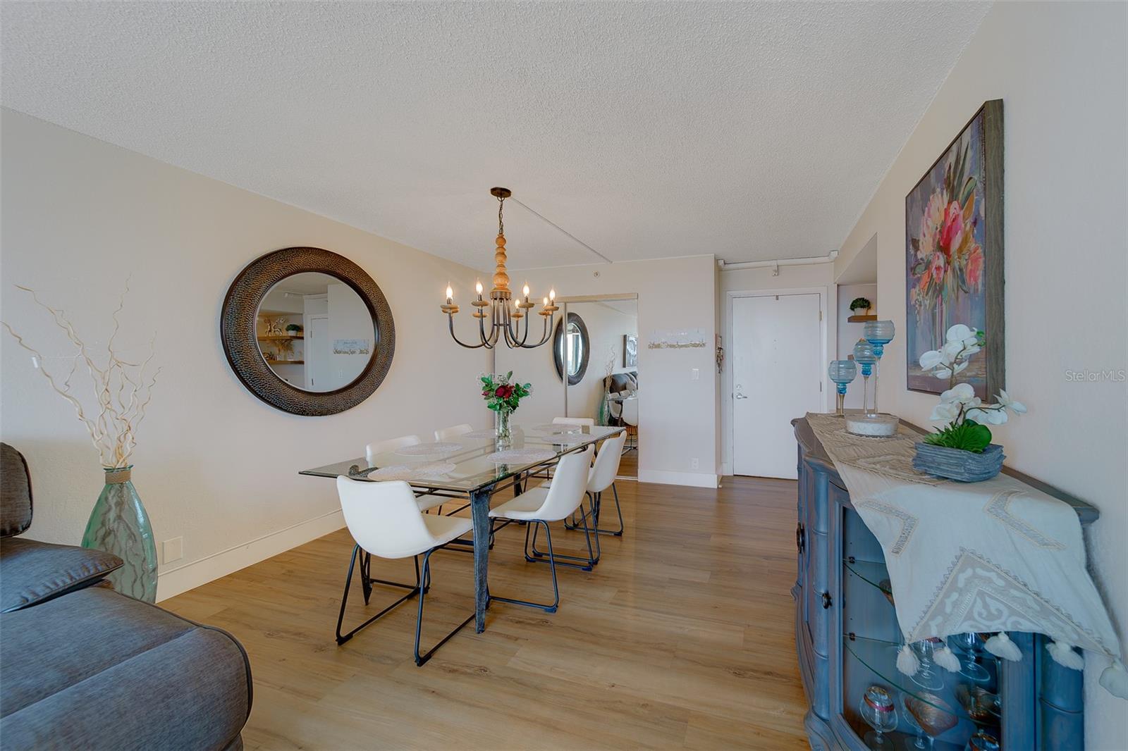 DOLPHIN COVE CLEARWATER - Residential