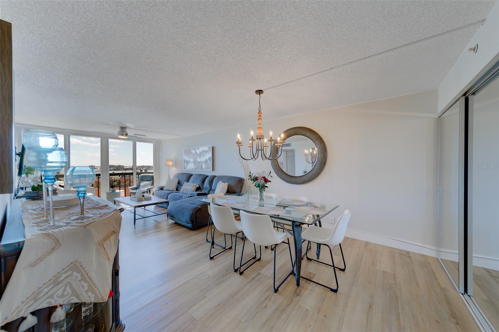 DOLPHIN COVE CLEARWATER - Residential