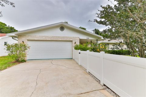 A home in PORT ORANGE