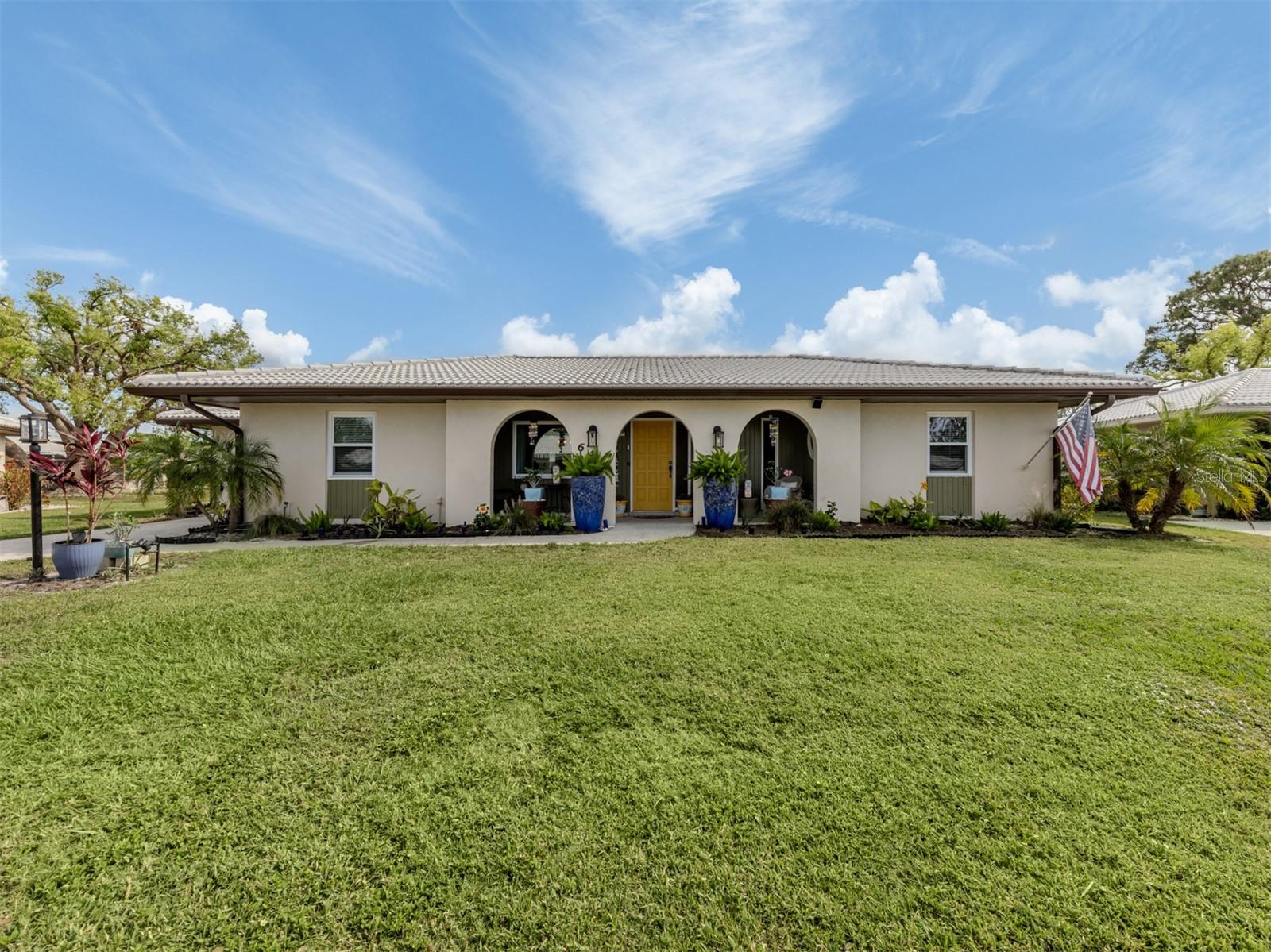 641 VERROCCHIO DRIVE