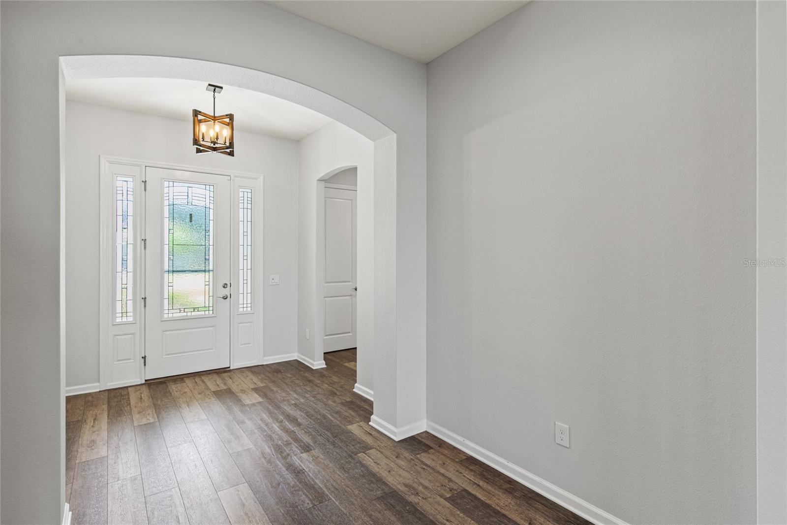 OXFORD OAKS - Residential